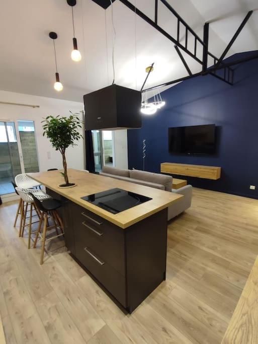 Le Secret 140m2, Proche Sanctuaires, Climatise Appartamento